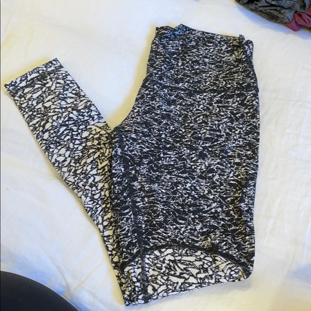 Lululemon leggings - size 10